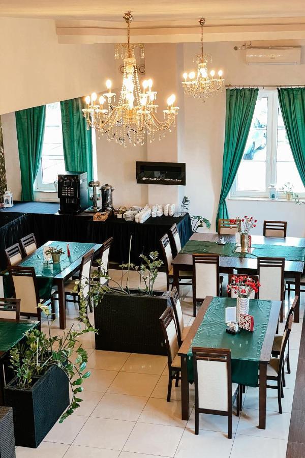 Hotel Zlotogorski Koscielec Extérieur photo