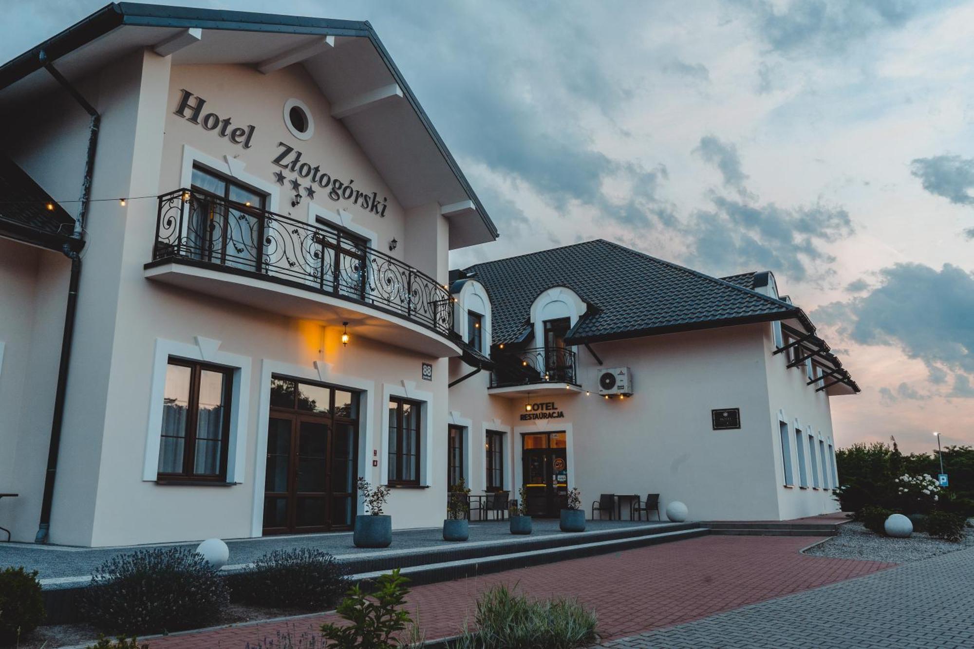 Hotel Zlotogorski Koscielec Extérieur photo