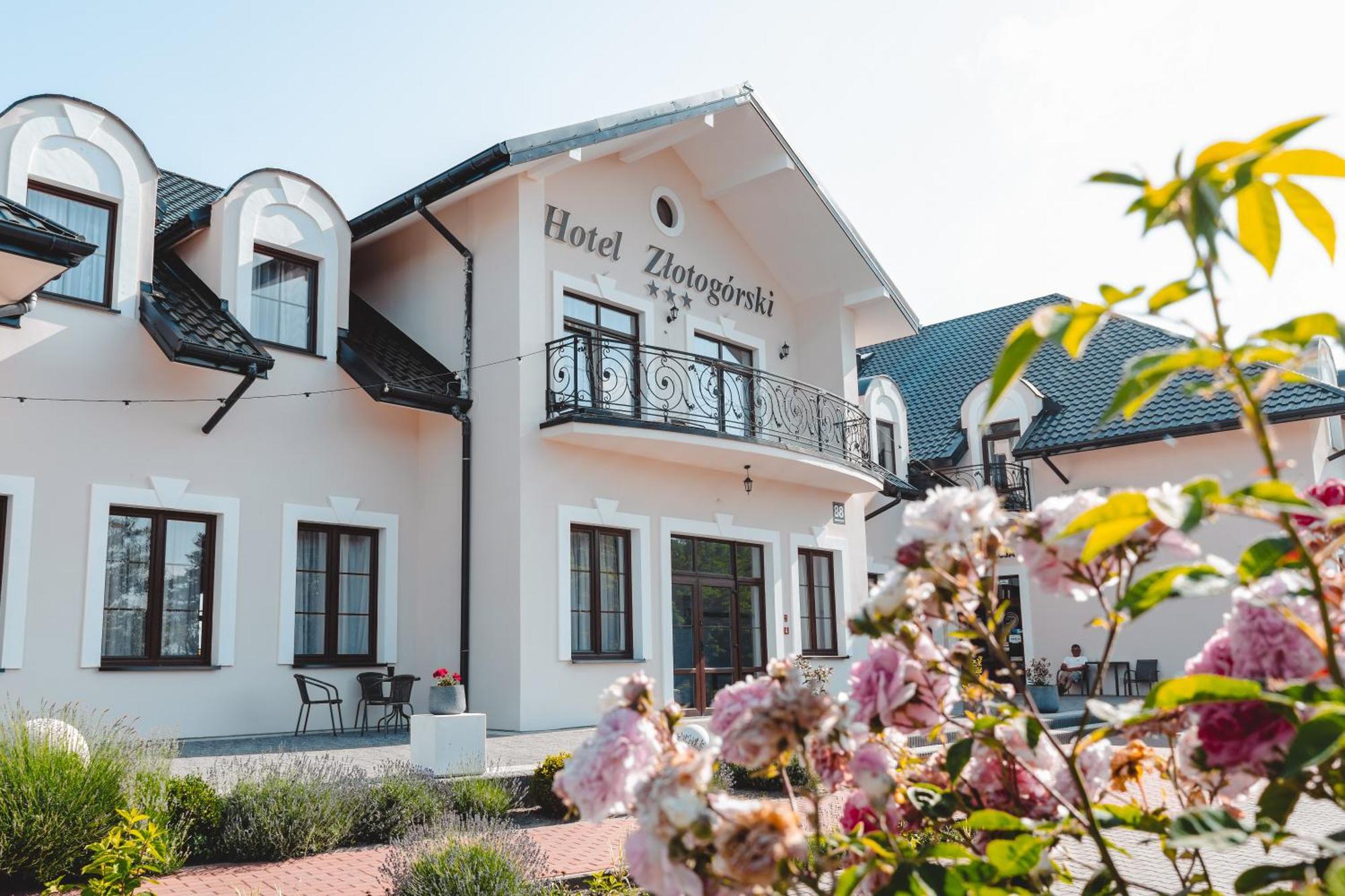 Hotel Zlotogorski Koscielec Extérieur photo